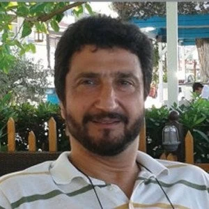 Οι κίνδυνοι σε γήπεδα και παιδικές χαρές – Τι να προσέχετε (βίντεο)